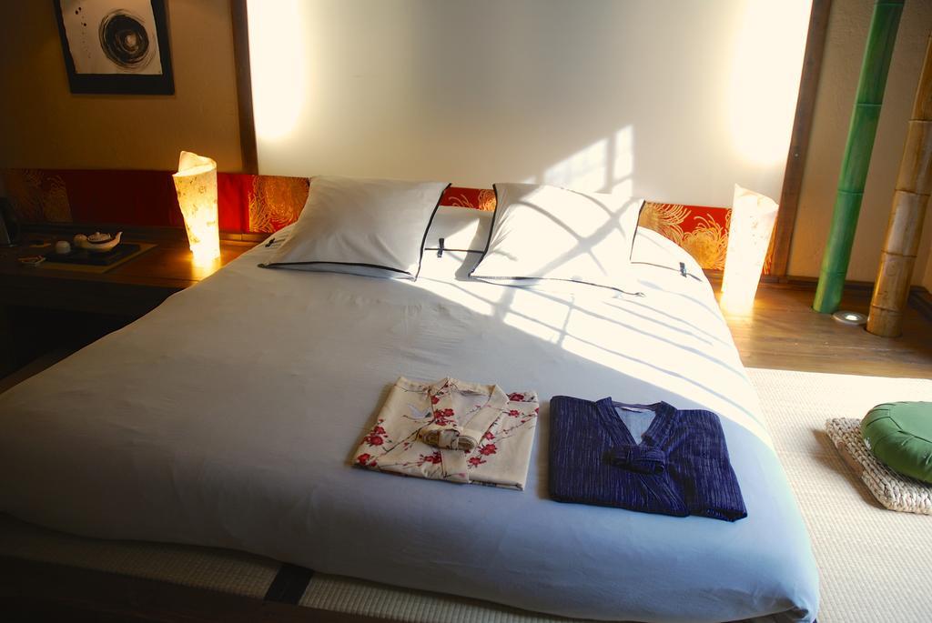 Minshuku Chambres D'Hotes Japonaises Thiers Rum bild